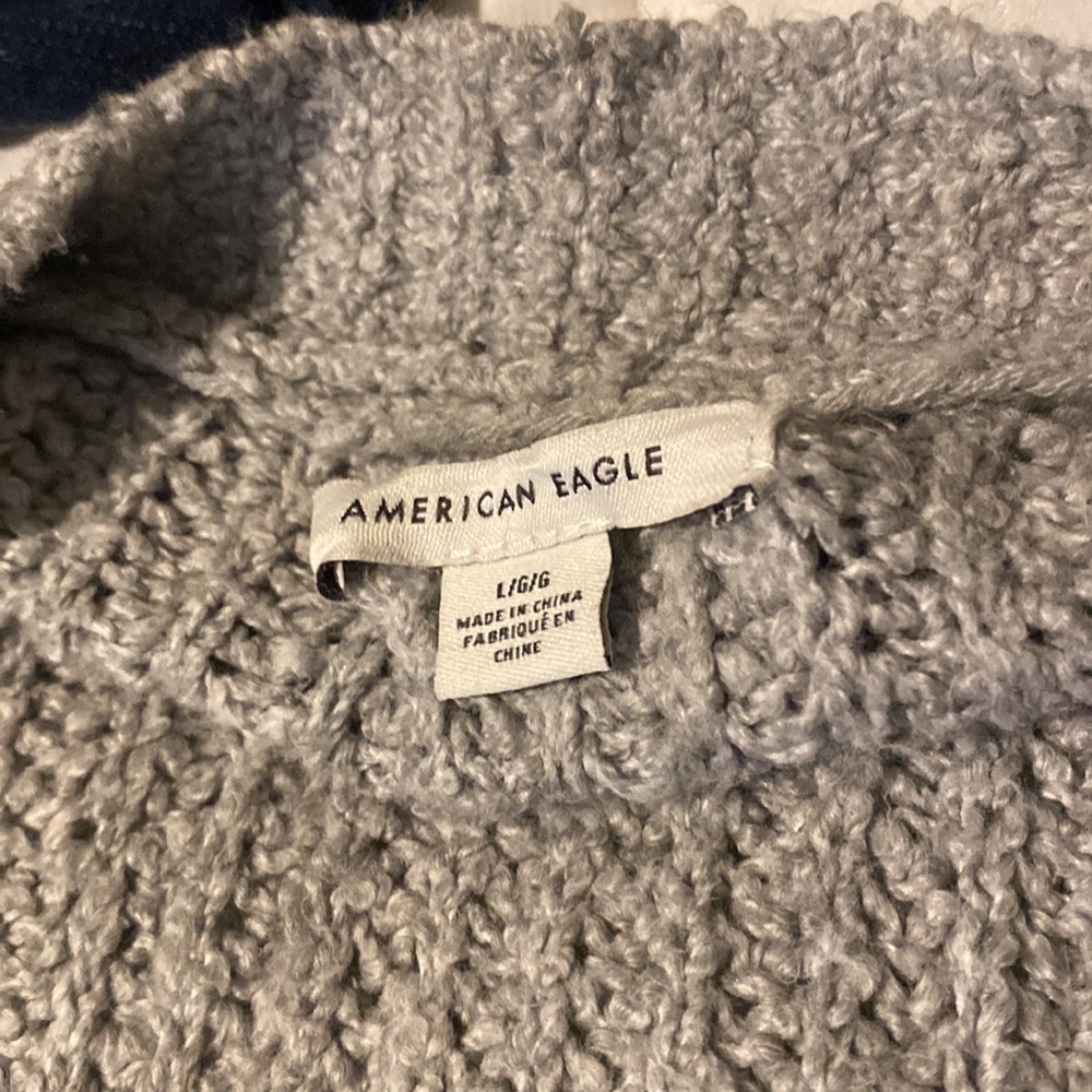 American Eagle Grey Cardigan - Picture 2 of 2
